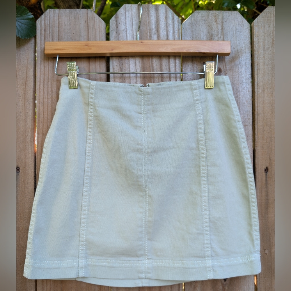 Wild Fable Sage Green Mini Skirt Size 2